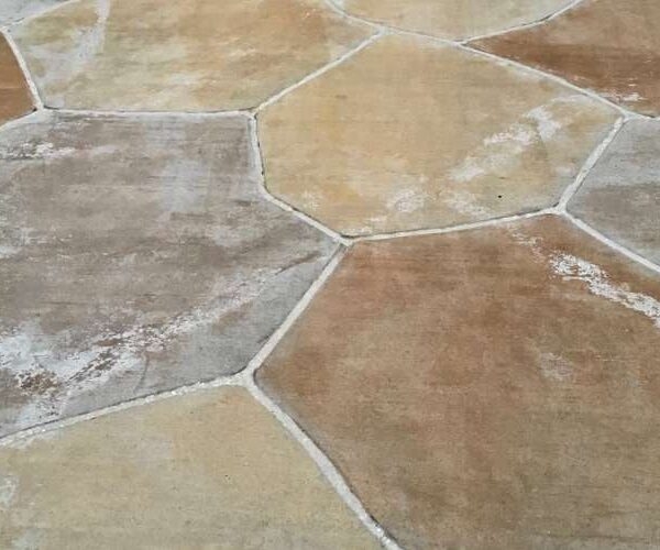 The Benefits of Colored Concrete for Residential Projects