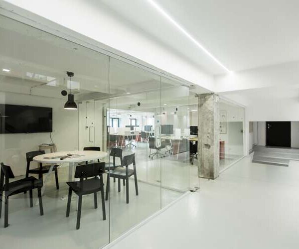 The Latest Innovations in Concrete Flooring for Commercial Spaces