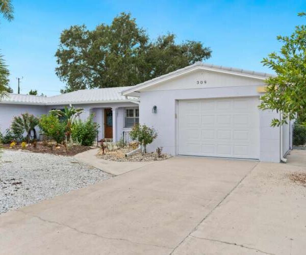 What Causes a Cracked Concrete Driveway and How to Fix It Effectively